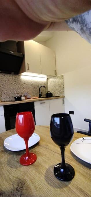 Cute Apartment Marla Art Close To Center Pula Exterior photo